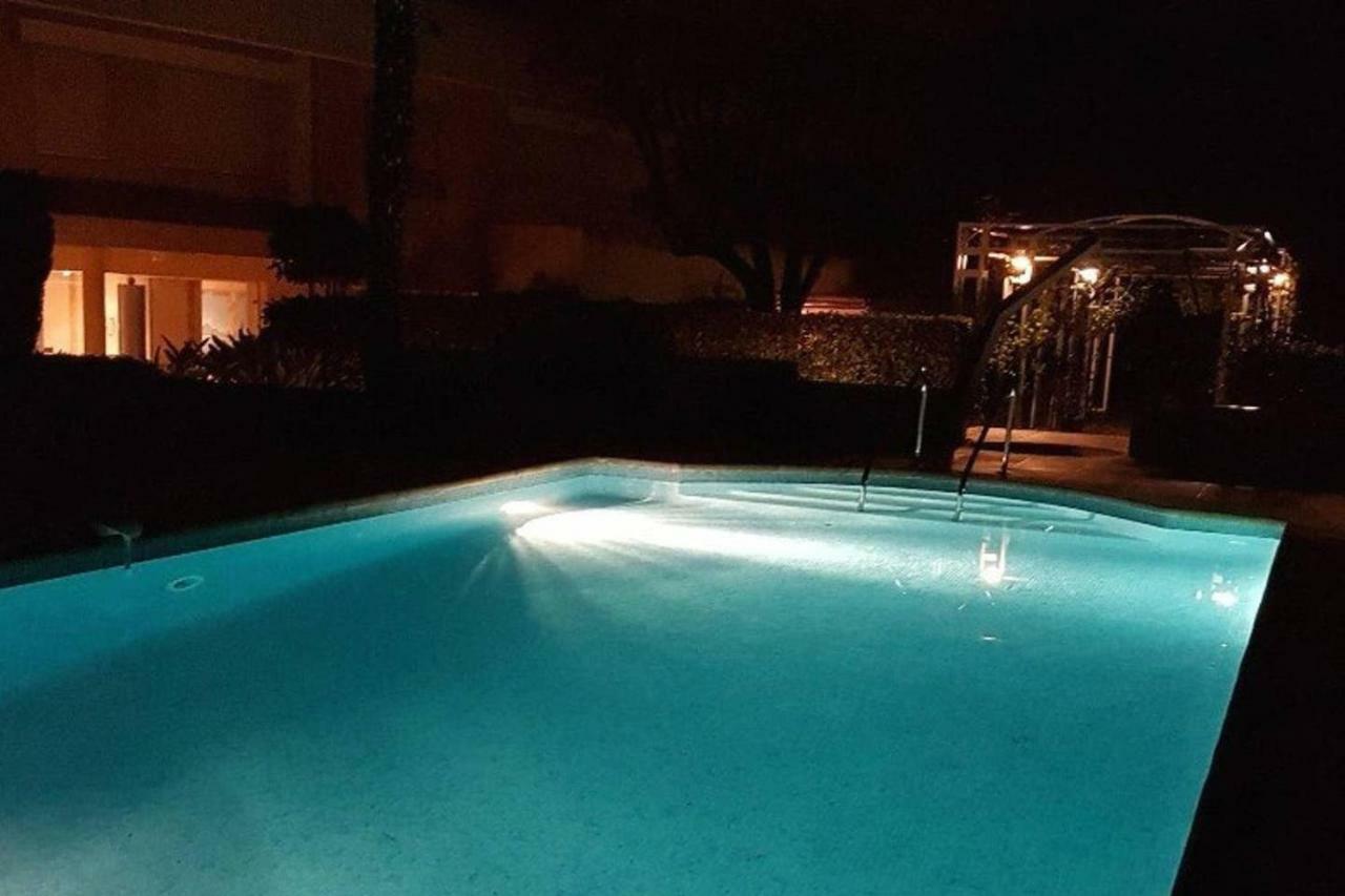 Lux Studio Our Swimming Pool And Garden Cannes Exterior foto
